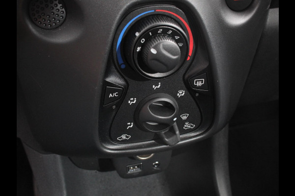 Toyota Aygo 1.0 VVT-i x-fun | Airco | Bluetooth | Led | Electrisch pakket | 5 deurs