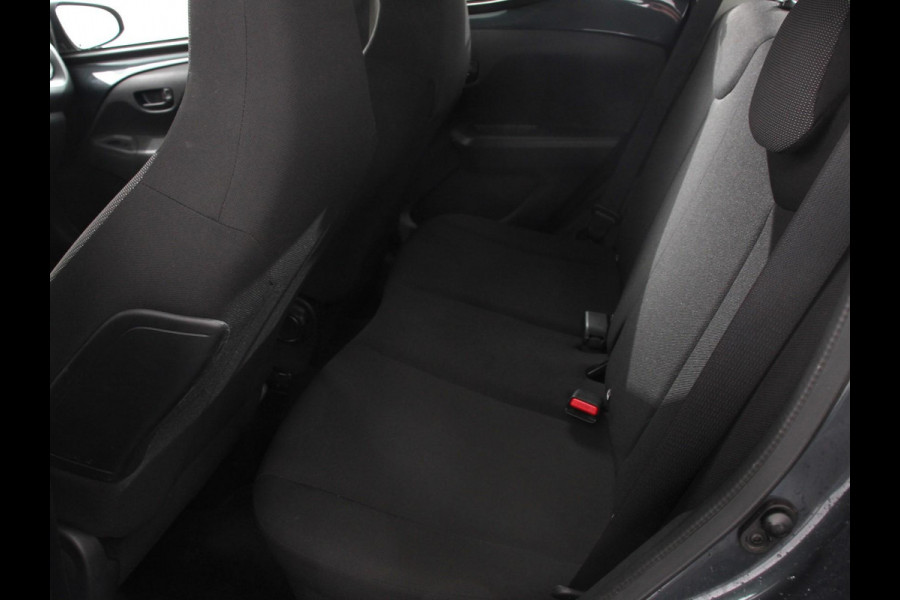 Toyota Aygo 1.0 VVT-i x-fun | Airco | Bluetooth | Led | Electrisch pakket | 5 deurs
