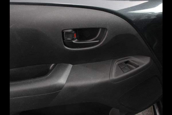 Toyota Aygo 1.0 VVT-i x-fun | Airco | Bluetooth | Led | Electrisch pakket | 5 deurs