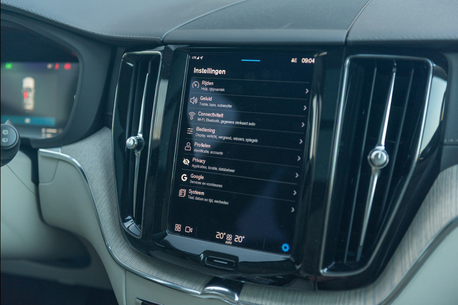 Volvo XC60 T6 Aut. Long Range Inscription Leder 350pk