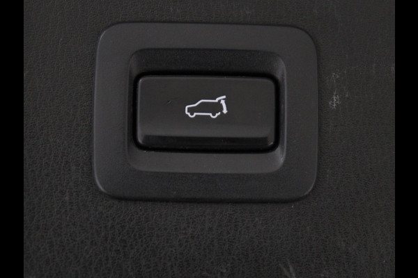 Mazda CX-5 2.0 SkyActiv-G 165 Business Luxury | Stoelkoeling | Leder | Stoel & Stuurverwarming | Trekhaak | Cruise Control | 360 camera | Head-up | Carplay