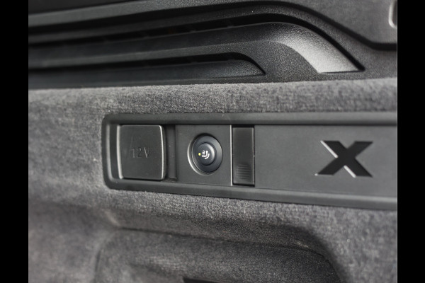 BMW X5 50e xDrive | Pano - Trekhaak - Massage