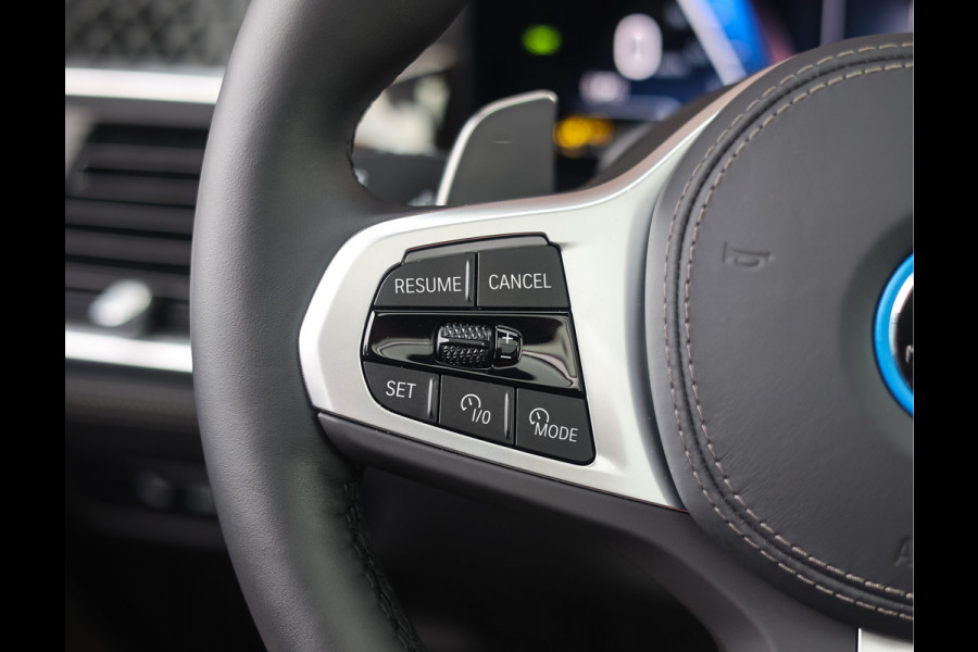 BMW X5 50e xDrive | Pano - Trekhaak - Massage