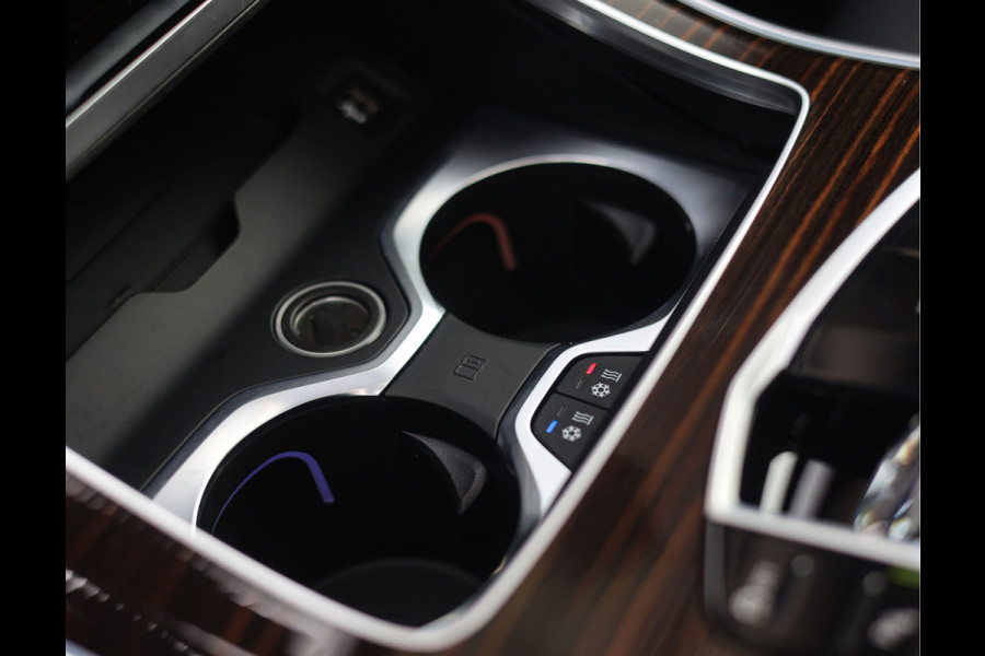 BMW X5 50e xDrive | Pano - Trekhaak - Massage