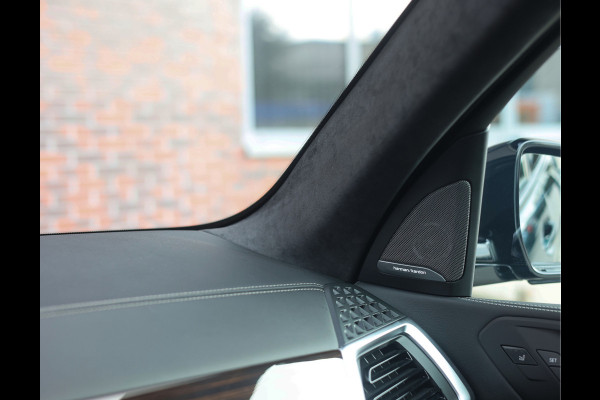 BMW X5 50e xDrive | Pano - Trekhaak - Massage