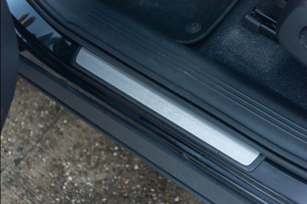 Volvo XC40 T5 Aut. Plug-in Hybrid Ultimate Bright Leder Parkeercamera 262pk