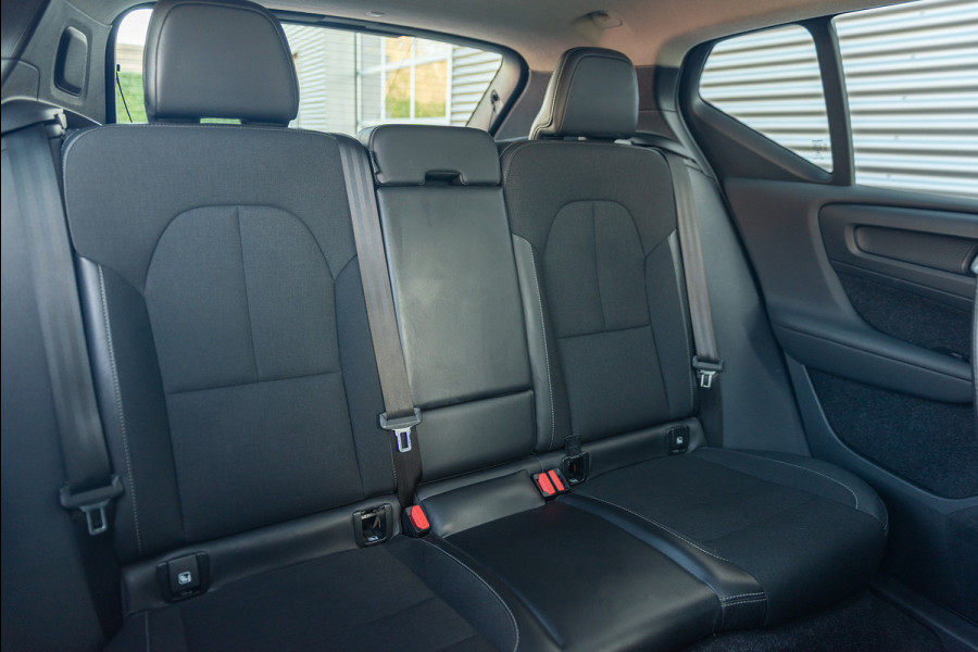 Volvo XC40 T5 Aut. Plug-in Hybrid Inscription Parkassist 262pk