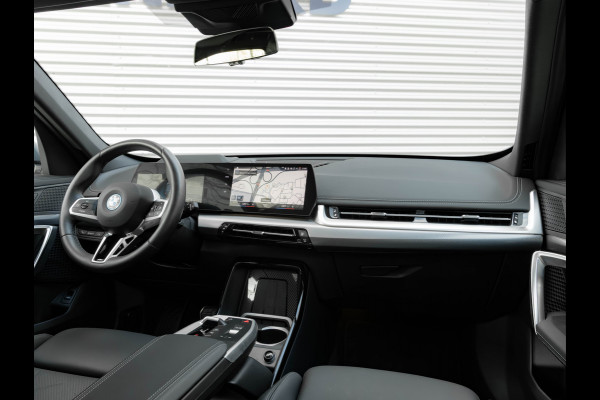 BMW X1 xDrive25e M-Sport - Pano - Trekhaak - Driving Ass Prof - Head-up