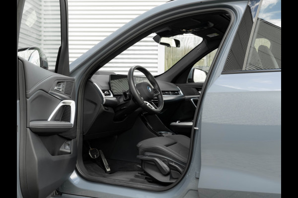 BMW X1 xDrive25e M-Sport - Pano - Trekhaak - Driving Ass Prof - Head-up