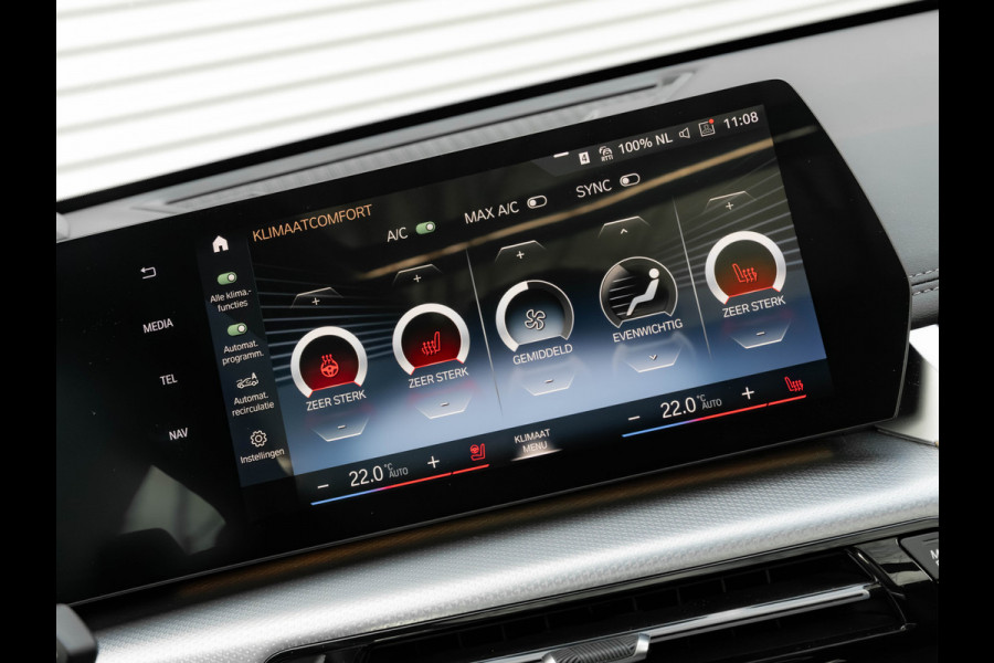 BMW X1 xDrive25e M-Sport - Pano - Trekhaak - Driving Ass Prof - Head-up