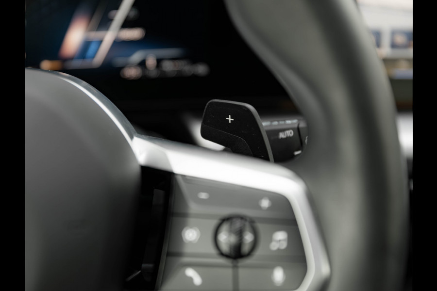 BMW X1 xDrive25e M-Sport - Pano - Trekhaak - Driving Ass Prof - Head-up