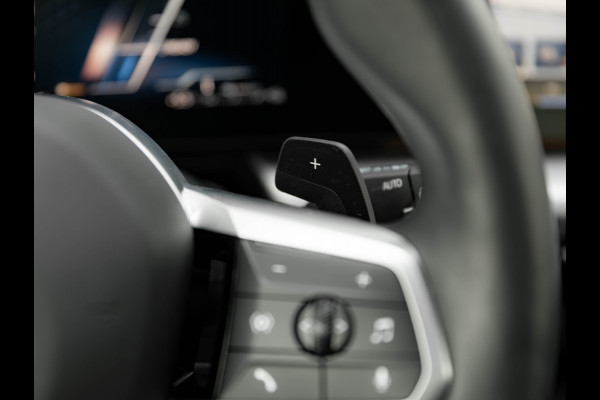 BMW X1 xDrive25e M-Sport - Pano - Trekhaak - Driving Ass Prof - Head-up