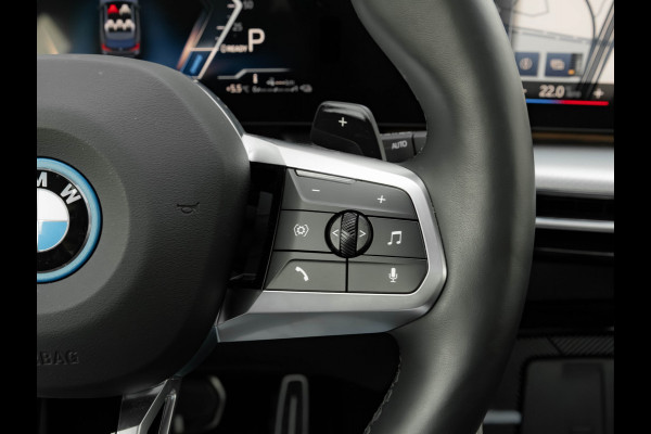 BMW X1 xDrive25e M-Sport - Pano - Trekhaak - Driving Ass Prof - Head-up