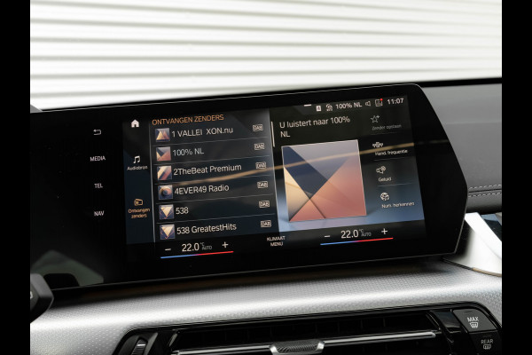 BMW X1 xDrive25e M-Sport - Pano - Trekhaak - Driving Ass Prof - Head-up