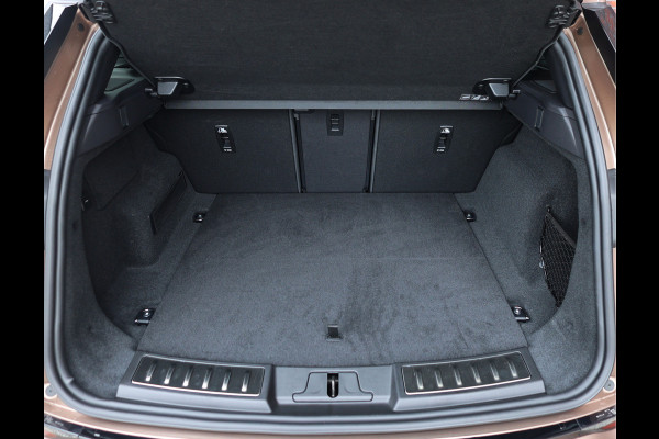 Land Rover Range Rover Evoque P270e Autobiography | Pano - Meridian - 3D camera