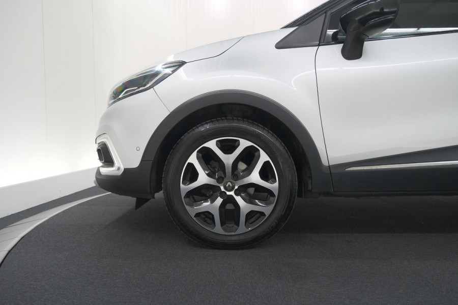 Renault Captur TCe 90 Intens | Camera | Dodehoekdetectie | Navigatie | Parkeersensoren