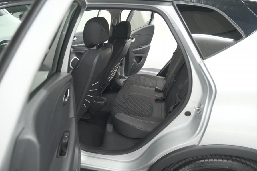 Renault Captur TCe 90 Intens | Camera | Dodehoekdetectie | Navigatie | Parkeersensoren