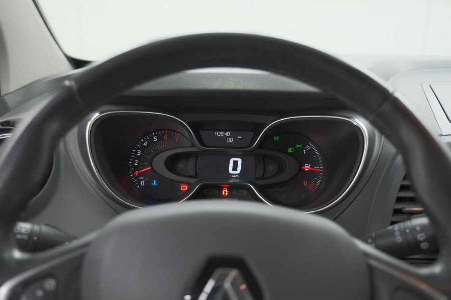 Renault Captur TCe 90 Intens | Camera | Dodehoekdetectie | Navigatie | Parkeersensoren