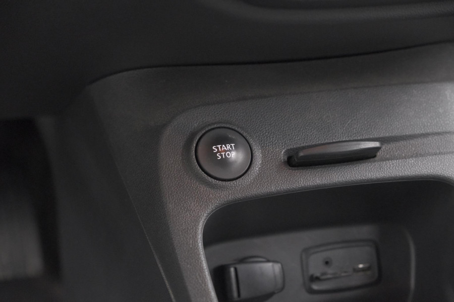 Renault Captur TCe 90 Intens | Camera | Dodehoekdetectie | Navigatie | Parkeersensoren