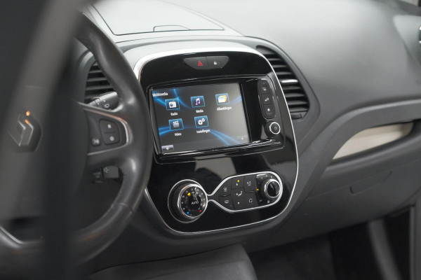Renault Captur TCe 90 Intens | Camera | Dodehoekdetectie | Navigatie | Parkeersensoren