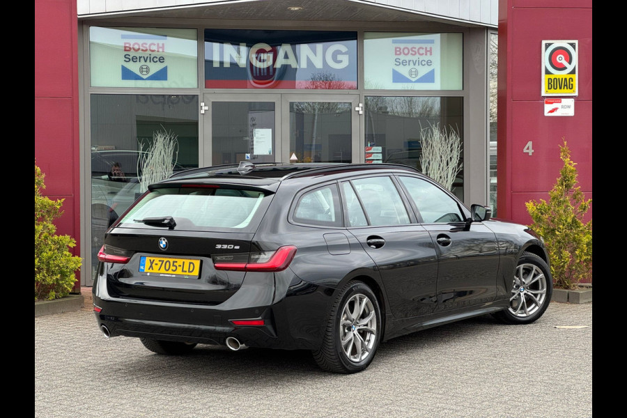 BMW 3 Serie Touring 330e High Executive