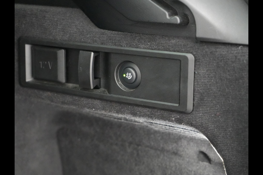 BMW 3 Serie Touring 330e M Sport PHEV 293pk Dealer O.H. | Trekhaak Af Fabriek | Head Up | Adaptive Cruise | Laser LED | Harman / Kardon | Camera | Adaptief Onderstel | Alcantara Sportstoelen Verwarmd | Keyless | Blis | Sfeerverlichting | Dravitgrau metallic | Plug In Hybrid