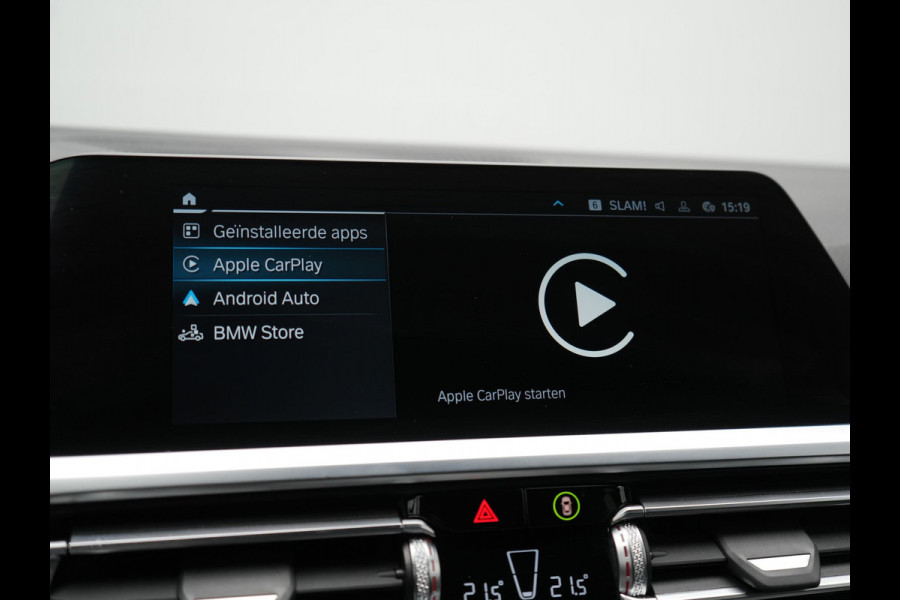 BMW 3 Serie Touring 330e M Sport PHEV 293pk Dealer O.H. | Trekhaak Af Fabriek | Head Up | Adaptive Cruise | Laser LED | Harman / Kardon | Camera | Adaptief Onderstel | Alcantara Sportstoelen Verwarmd | Keyless | Blis | Sfeerverlichting | Dravitgrau metallic | Plug In Hybrid