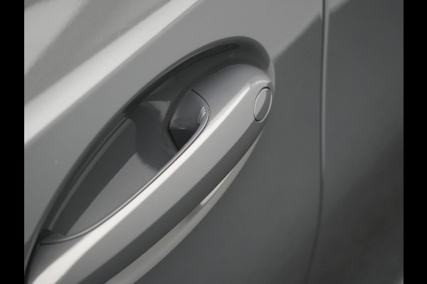 BMW 3 Serie Touring 330e M Sport PHEV 293pk Dealer O.H. | Trekhaak Af Fabriek | Head Up | Adaptive Cruise | Laser LED | Harman / Kardon | Camera | Adaptief Onderstel | Alcantara Sportstoelen Verwarmd | Keyless | Blis | Sfeerverlichting | Dravitgrau metallic | Plug In Hybrid