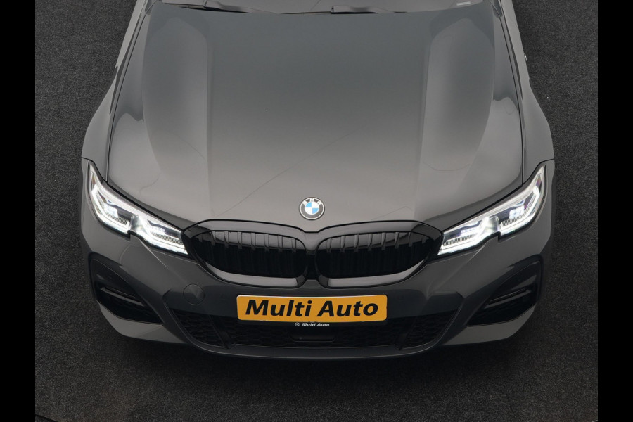BMW 3 Serie Touring 330e M Sport PHEV 293pk Dealer O.H. | Trekhaak Af Fabriek | Head Up | Adaptive Cruise | Laser LED | Harman / Kardon | Camera | Adaptief Onderstel | Alcantara Sportstoelen Verwarmd | Keyless | Blis | Sfeerverlichting | Dravitgrau metallic | Plug In Hybrid