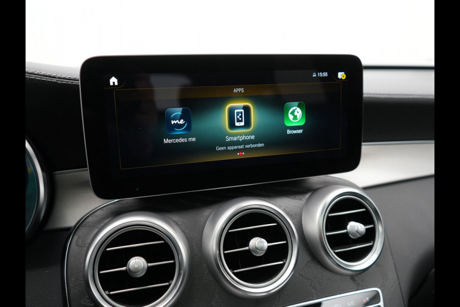 Mercedes-Benz GLC 300e 4MATIC Premium Plus PHEV 320pk Dealer O.H | Panodak | Trekhaak af Fabriek | Adaptive Cruise | Multibeam LED | 20" L.M | Apple Carplay | Sfeerverlichting | Camera | BLIS |