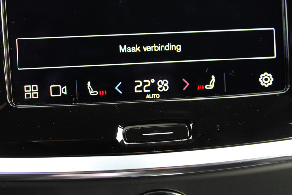 Volvo V60 2.0 T6 Plug-in hybrid AWD Plus Dark | Trekhaak Actie | SOH 96% | Camera | Elektrische achterklep | Leder | Memory