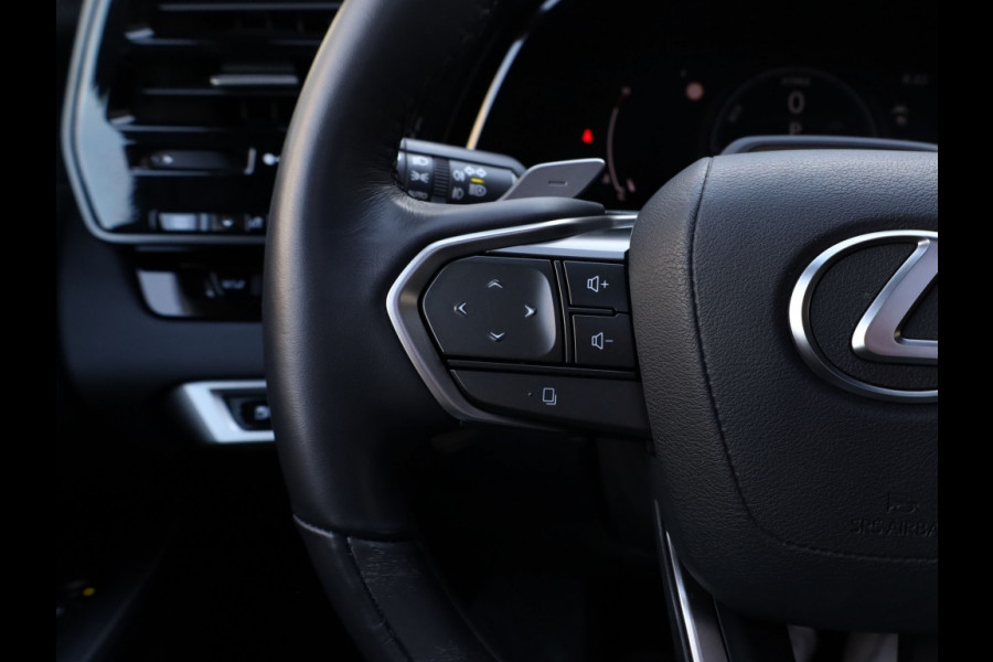 Lexus RX 350h President Line | Mark Levinson | Panoramadak | Park-Assist