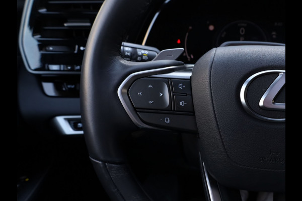 Lexus RX 350h President Line | Mark Levinson | Panoramadak | Park-Assist