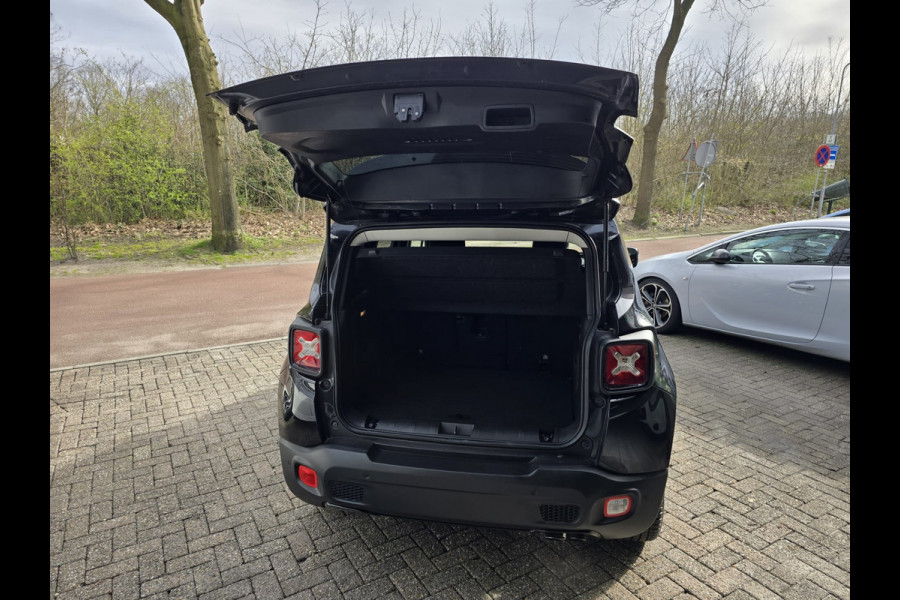 Jeep Renegade 1.4 MultiAir Night Eagle II | 1E EIGENAAR | 12MND GARANTIE | NAVI | LMV | NIEUWE APK |