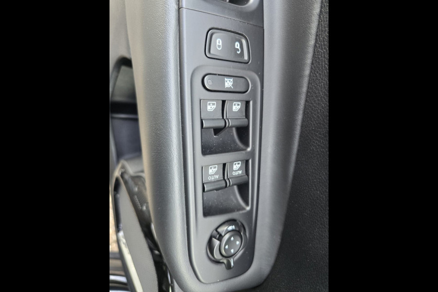 Jeep Renegade 1.4 MultiAir Night Eagle II | 1E EIGENAAR | 12MND GARANTIE | NAVI | LMV | NIEUWE APK |