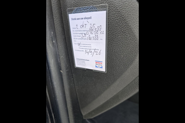 Jeep Renegade 1.4 MultiAir Night Eagle II | 1E EIGENAAR | 12MND GARANTIE | NAVI | LMV | NIEUWE APK |