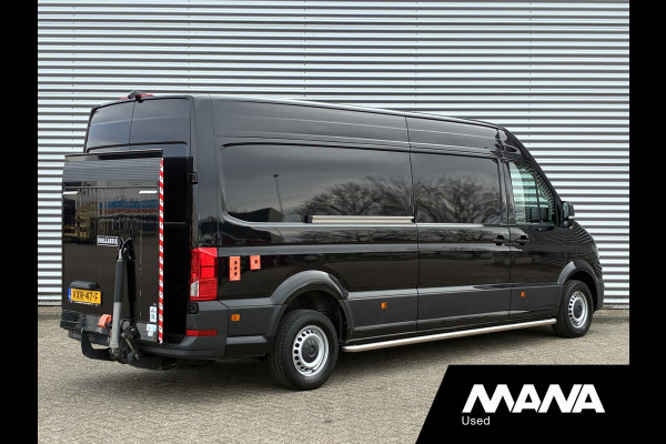 Volkswagen Crafter 35 2.0 TDI L4H3 Highline Laadklep Automaat Camera Airco Cruise Vooruitverwarming Carplay