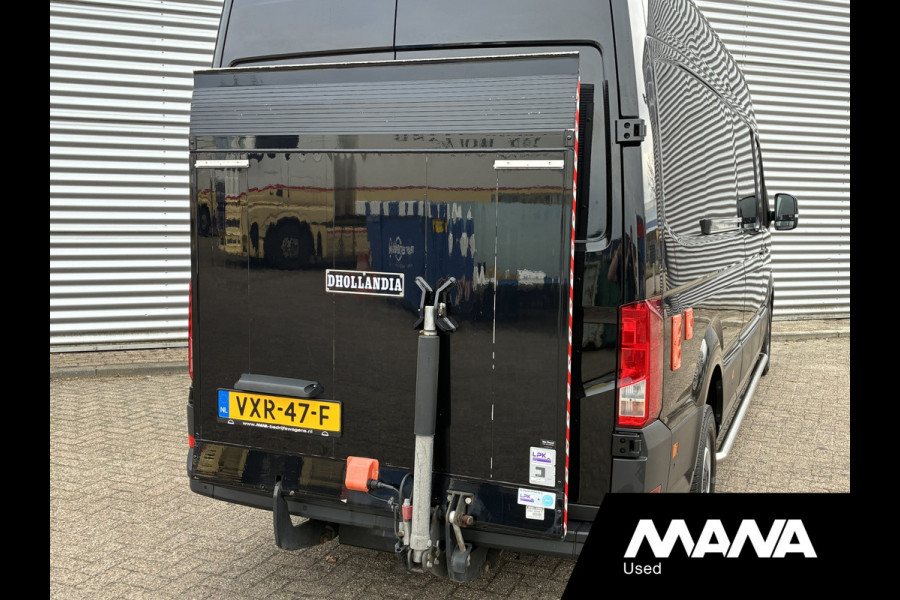 Volkswagen Crafter 35 2.0 TDI L4H3 Highline Laadklep Automaat Camera Airco Cruise Vooruitverwarming Carplay