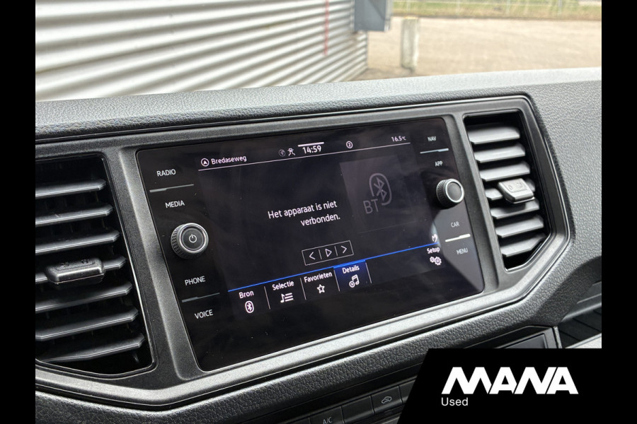 Volkswagen Crafter 35 2.0 TDI L4H3 Highline Laadklep Automaat Camera Airco Cruise Vooruitverwarming Carplay