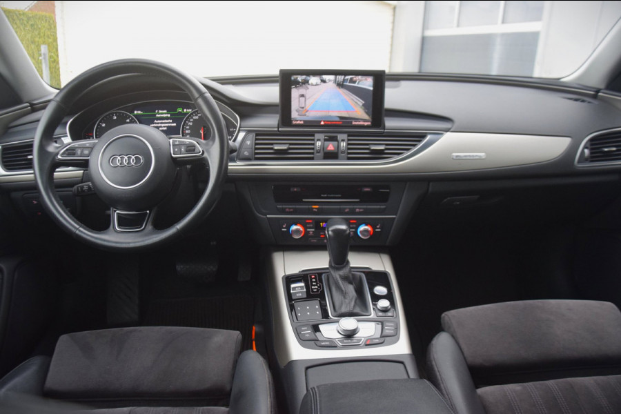 Audi A6 Allroad quattro 3.0 TDI Premium Edition / Panoramadak / Camera / Trekhaak