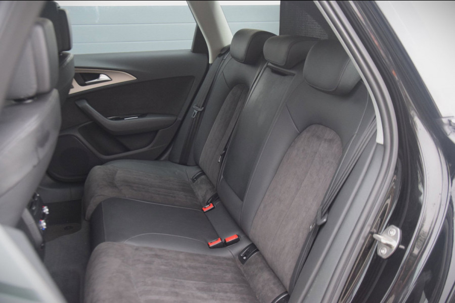 Audi A6 Allroad quattro 3.0 TDI Premium Edition / Panoramadak / Camera / Trekhaak
