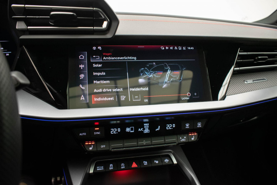 Audi A3 Sportback 35 TFSI S edition |3xS-line|Pano|Carbon|HUD|Sonos|Memory|RS Stoelen