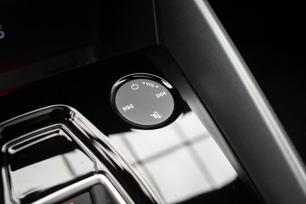 Audi A3 Sportback 35 TFSI S edition |3xS-line|Pano|Carbon|HUD|Sonos|Memory|RS Stoelen