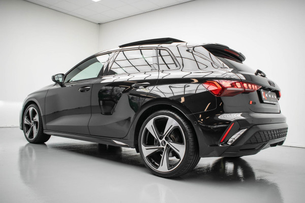 Audi A3 Sportback 35 TFSI S edition |3xS-line|Pano|Carbon|HUD|Sonos|Memory|RS Stoelen