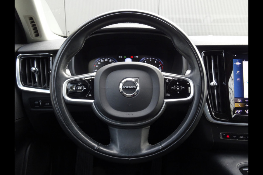 Volvo V90 2.0 T6 AWD R-Design * CARPLAY * 19 INCH * TREKHAAK !!