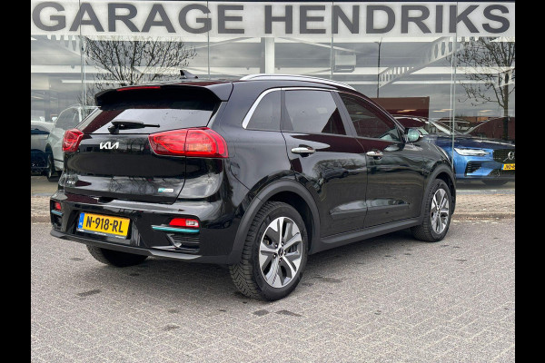 Kia e-Niro ExecutiveLine Sky 64 kWh | SOH: 96,1% | Schuifdak | Leder | Climate | Stoel&Stuur Verwarming | Memory Seat | Navi | Adaptive CC |