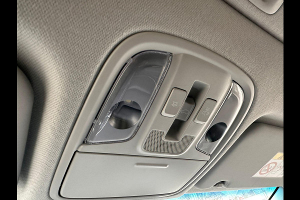 Kia e-Niro ExecutiveLine Sky 64 kWh | SOH: 96,1% | Schuifdak | Leder | Climate | Stoel&Stuur Verwarming | Memory Seat | Navi | Adaptive CC |