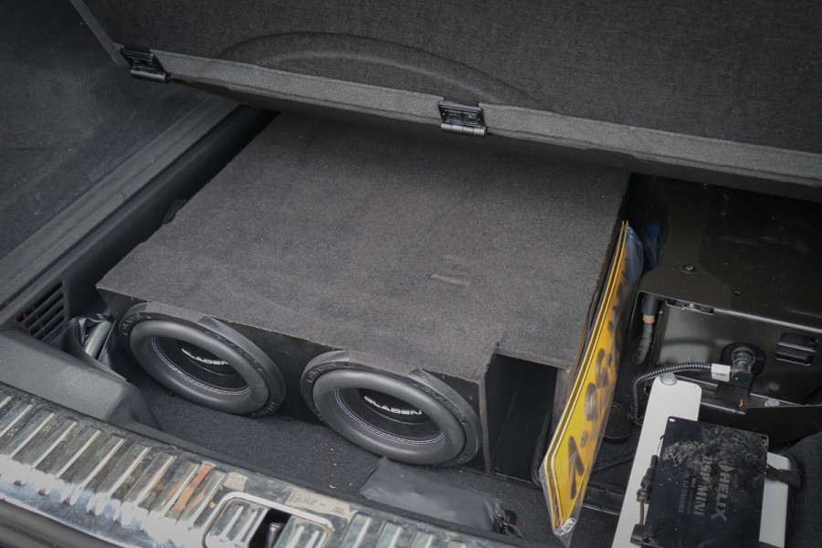 Audi RSQ8 4.0 TFSI RS Q8 quattro | CARBON IN & EXTERIEUR | ADAPTIVE CRUISE | TREKHAAK | MASSAGE | STOELVEWARMING & VERKOELING | CAMERA | H