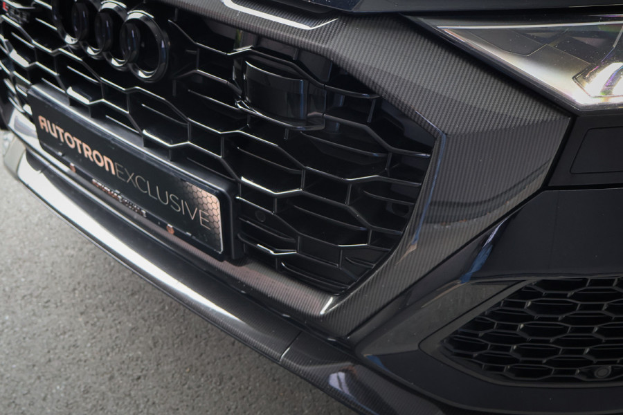 Audi RSQ8 4.0 TFSI RS Q8 quattro | CARBON IN & EXTERIEUR | ADAPTIVE CRUISE | TREKHAAK | MASSAGE | STOELVEWARMING & VERKOELING | CAMERA | H