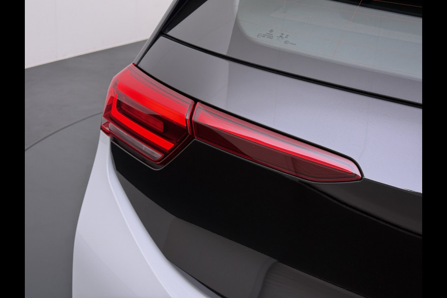 Volkswagen ID.3 First 62kWh SOH 93% Navi Ecc Adaptieve Cruise Controle Apple Carplay Android Auto Pdc Bluetooth Keyless Led Rijstrooksensor IQ Drive Stoelverwarming